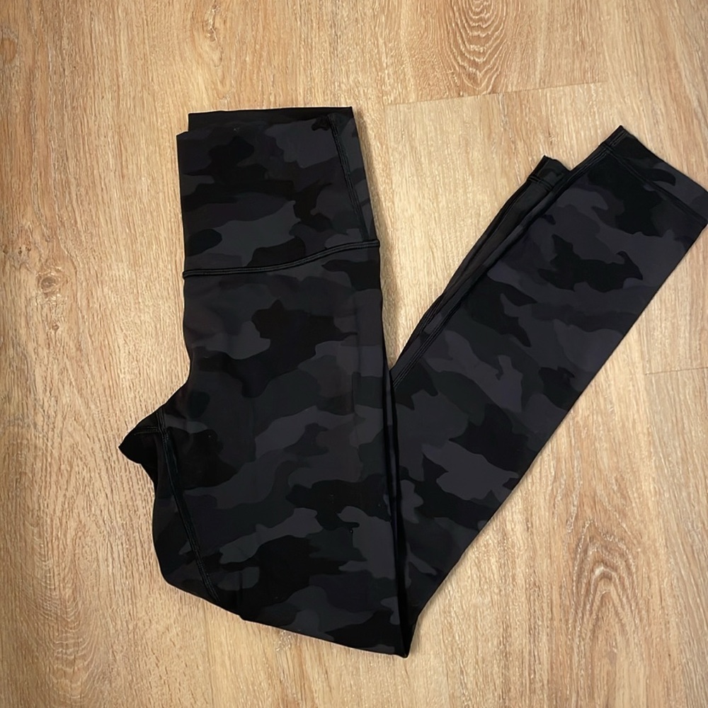 Lululemon camo leggings
